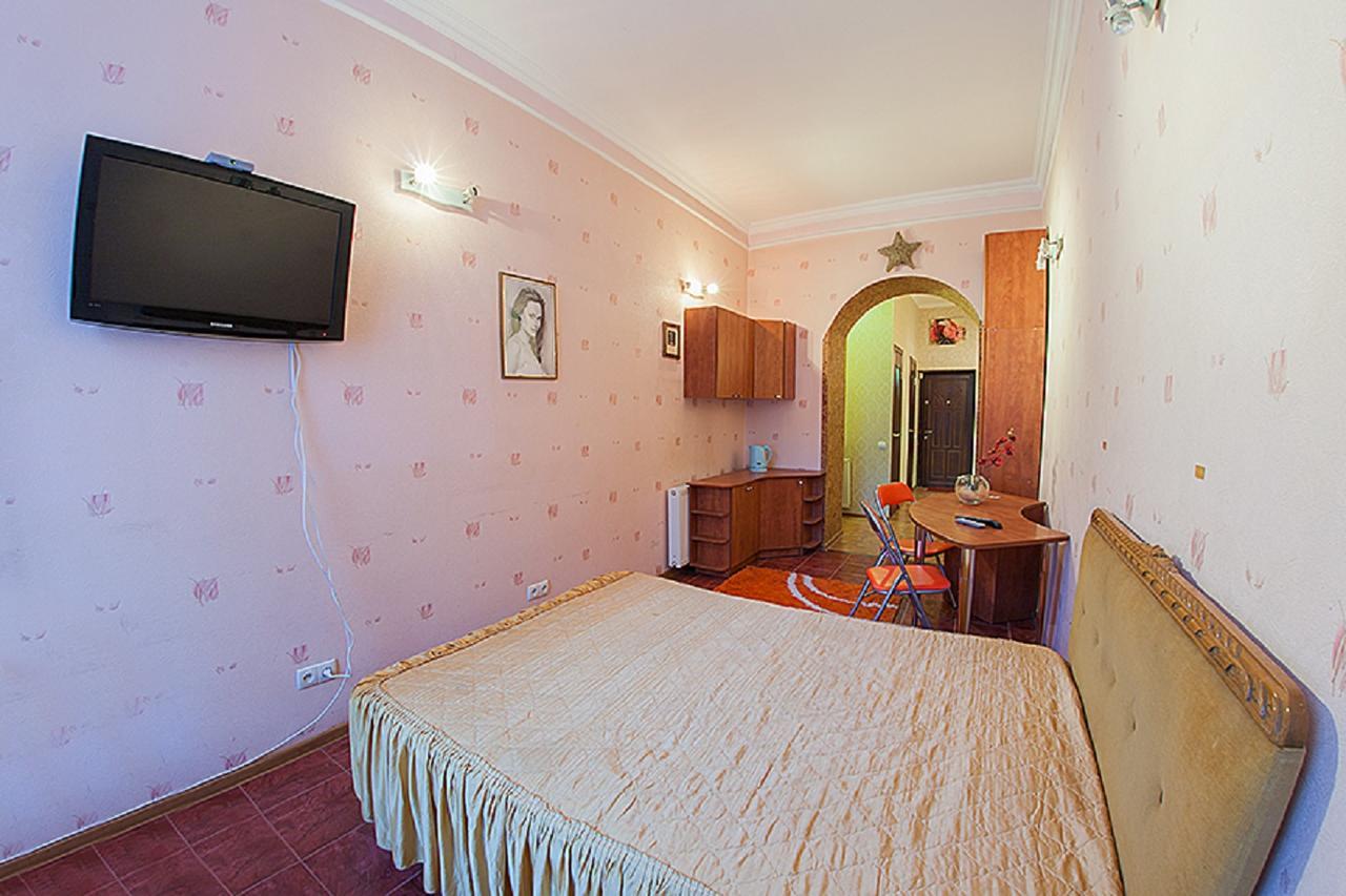 Apartamenty On Konyskogo5\1 Lviv Buitenkant foto